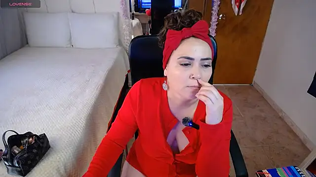 Sahory   online show from November 17, 2025, 8:25 pm