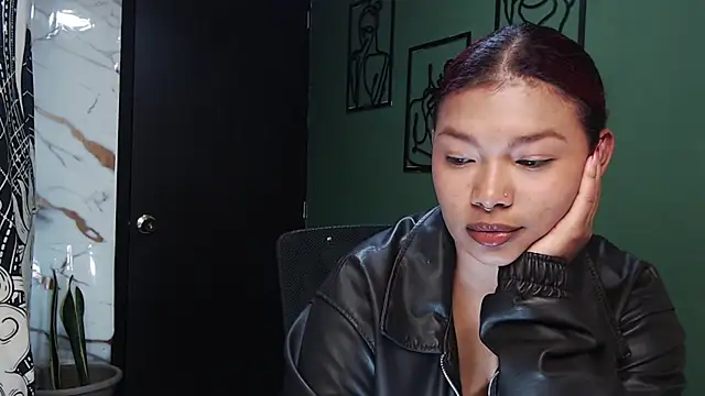 JadaRoberts online show from July 30, 2026, 3:27 am