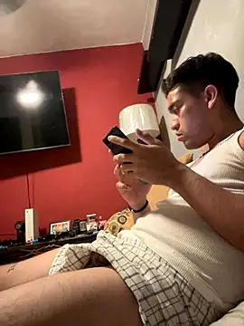 Snapshot of Magicerosxx69 chatting on November 25, 2025, 8:47 am Magicerosxx69 online show from November 25, 2025, 8:47 am