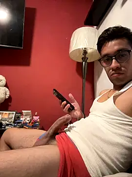 Snapshot of Magicerosxx69 chatting on November 28, 2025, 8:50 am Magicerosxx69 online show from November 28, 2025, 8:50 am