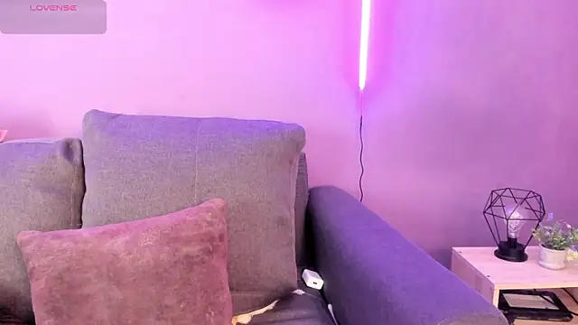 Snapshot of lanna_bx chatting on September 23, 2025, 7:06 pm lanna bx online show from September 23, 2025, 7:06 pm