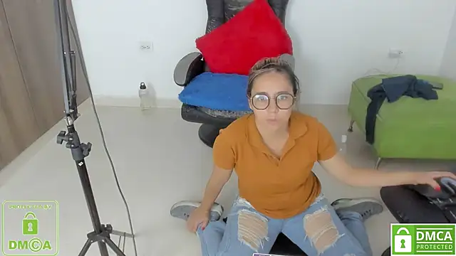 isa loves cum online show from December 13, 2024, 3:38 am