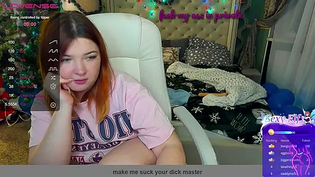 RosieMoons online show from December 29, 2024, 3:57 pm