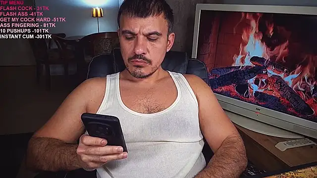 Snapshot of officeman7 chatting on March 7, 2025, 7:38 pm officeman7 online show from March 7, 2025, 7:38 pm