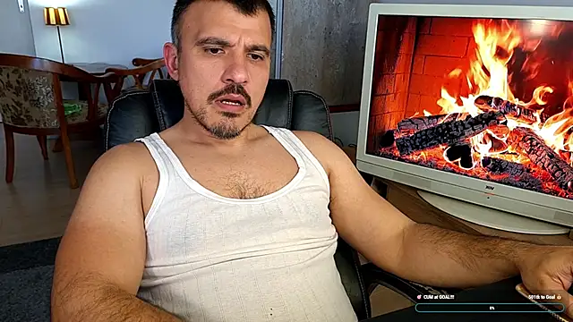 officeman7 online show from April 30, 2026, 3:51 pm