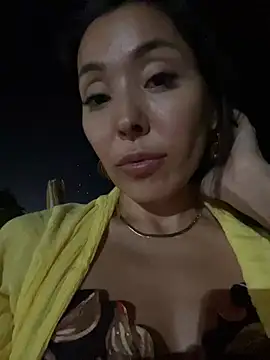 IzanamiTime online show from December 31, 2024, 1:41 pm