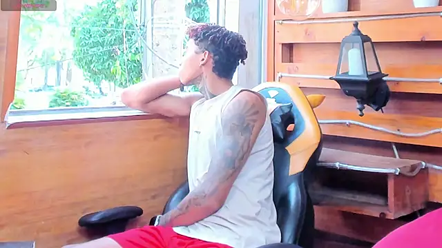 Snapshot of sexy_blacks_ chatting on September 22, 2025, 11:34 am sexy blacks online show from September 22, 2025, 11:34 am