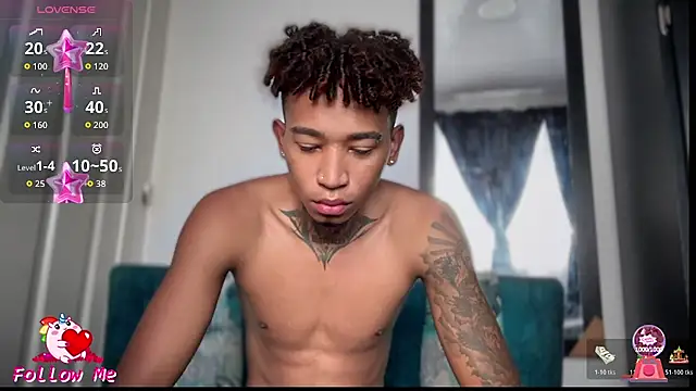 sexy blacks  online show from November 21, 2025, 12:26 pm