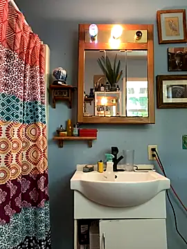 sexyasscougar online show from October 5, 2025, 6:39 pm