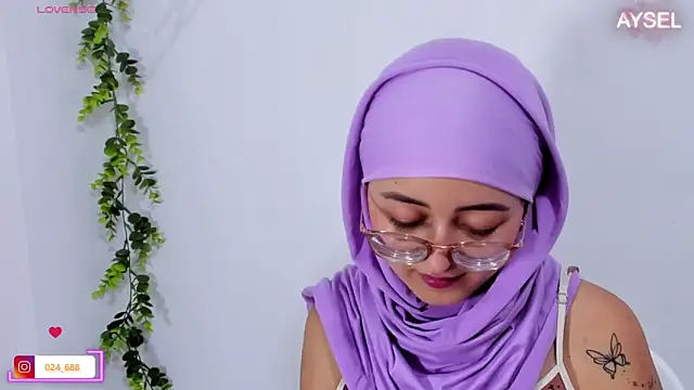 aysel elid online show from February 4, 2025, 5:55 pm