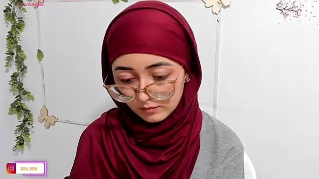 Snapshot of aysel_elid chatting on April 8, 2026, 11:59 pm aysel elid online show from April 8, 2026, 11:59 pm