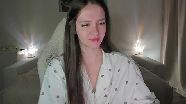 Sonia moon  online show from October 7, 2025, 2:31 am