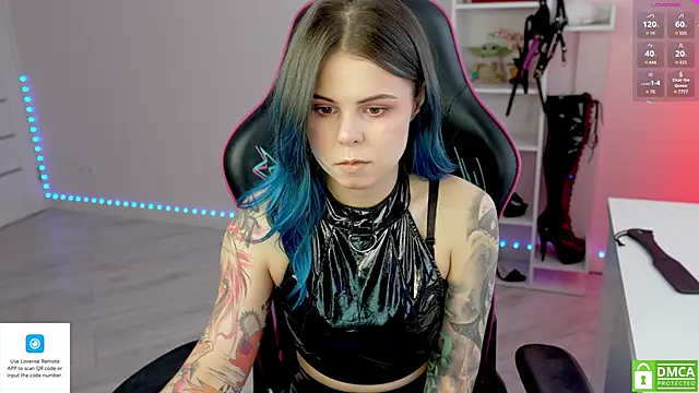 Latex Kitty online show from January 15, 2026, 12:32 pm