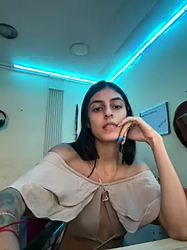 Snapshot of cristel_17 chatting on December 1, 2024, 9:37 pm cristel 17 online show from December 1, 2024, 9:37 pm