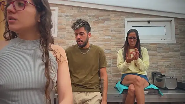 barfantasy online show from September 23, 2025, 8:17 am