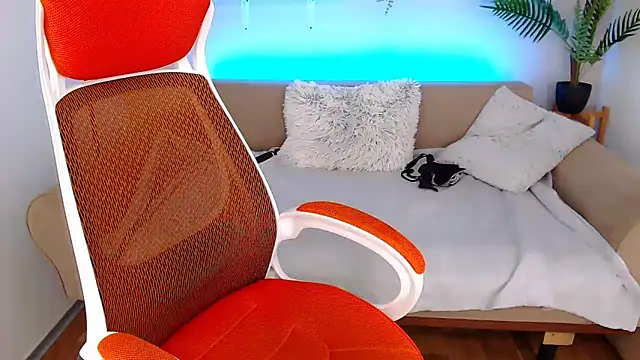 RedHeadBridget online show from February 6, 2025, 9:11 am