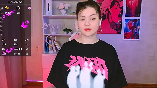 Snapshot of cutie_mili chatting on January 17, 2025, 3:01 am cutie mili online show from January 17, 2025, 3:01 am