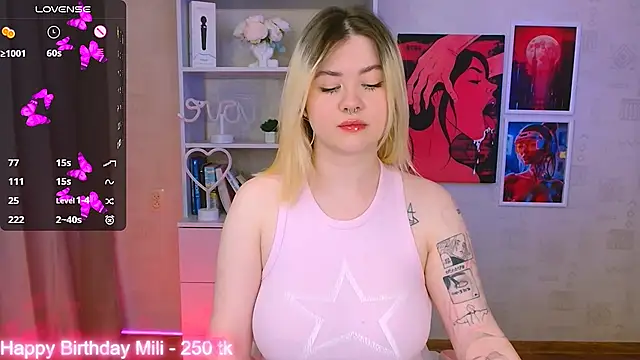 Snapshot of cutie_mili chatting on January 24, 2025, 11:15 am cutie mili online show from January 24, 2025, 11:15 am