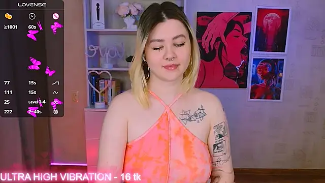 Snapshot of cutie_mili chatting on February 7, 2025, 3:34 am cutie mili online show from February 7, 2025, 3:34 am