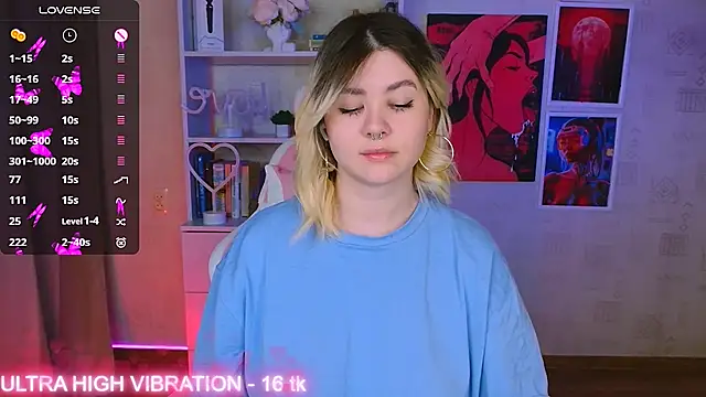 Snapshot of cutie_mili chatting on February 9, 2025, 5:08 am cutie mili online show from February 9, 2025, 5:08 am