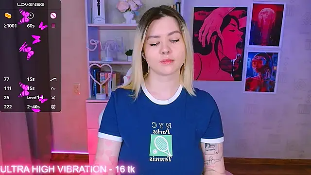 Snapshot of cutie_mili chatting on February 11, 2025, 11:54 pm cutie mili online show from February 11, 2025, 11:54 pm