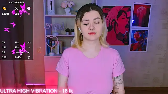 Snapshot of cutie_mili chatting on February 26, 2025, 2:59 am cutie mili online show from February 26, 2025, 2:59 am