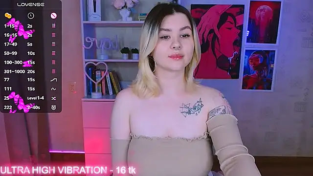 Snapshot of cutie_mili chatting on February 27, 2025, 7:23 am cutie mili online show from February 27, 2025, 7:23 am