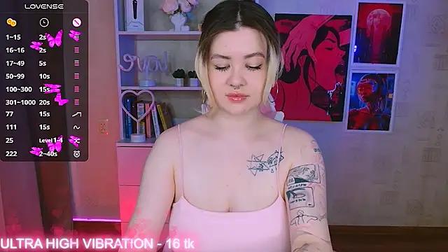 Snapshot of cutie_mili chatting on March 2, 2025, 9:42 am cutie mili online show from March 2, 2025, 9:42 am