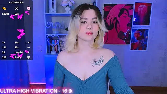 Snapshot of cutie_mili chatting on March 20, 2025, 7:47 am cutie mili online show from March 20, 2025, 7:47 am