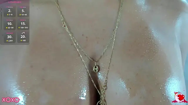 Snapshot of VenussVega chatting on January 6, 2026, 9:18 pm VenussVega online show from January 6, 2026, 9:18 pm