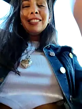 Snapshot of scarlett_moore chatting on January 18, 2025, 9:24 pm scarlett moore online show from January 18, 2025, 9:24 pm