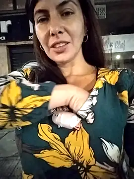 Snapshot of scarlett_moore chatting on February 23, 2025, 11:58 pm scarlett moore online show from February 23, 2025, 11:58 pm