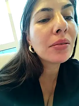 Snapshot of scarlett_moore chatting on March 1, 2025, 10:31 pm scarlett moore online show from March 1, 2025, 10:31 pm