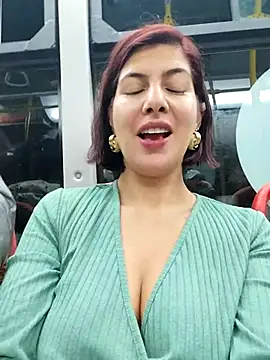Snapshot of scarlett_moore chatting on March 17, 2025, 12:52 am scarlett moore online show from March 17, 2025, 12:52 am