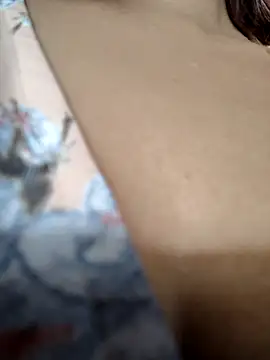 Snapshot of scarlett_moore chatting on October 12, 2025, 3:33 pm scarlett moore online show from October 12, 2025, 3:33 pm