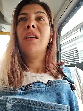 Snapshot of scarlett_moore chatting on February 15, 2026, 2:25 pm scarlett moore online show from February 15, 2026, 2:25 pm