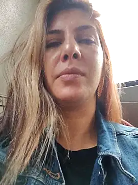 Snapshot of scarlett_moore chatting on February 16, 2026, 1:29 pm scarlett moore online show from February 16, 2026, 1:29 pm