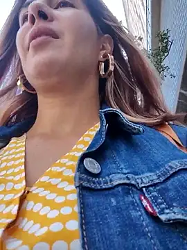 Snapshot of scarlett_moore chatting on February 27, 2026, 3:01 pm scarlett moore online show from February 27, 2026, 3:01 pm