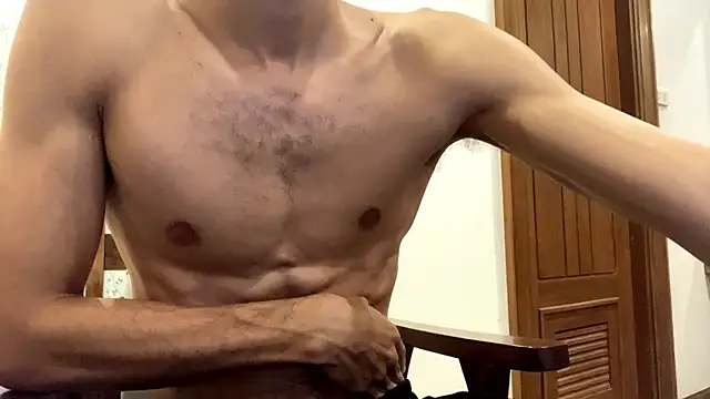 rippedbutskinny online show from January 5, 2025, 4:48 pm