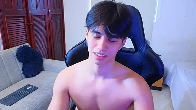 Snapshot of carl_dixon chatting on October 29, 2025, 1:13 pm carl dixon online show from October 29, 2025, 1:13 pm