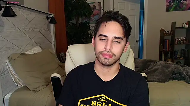 thonylewys online show from June 5, 2026, 8:25 pm