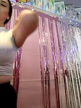 Snapshot of Mia_Novikov chatting on July 28, 2026, 6:20 pm Mia Novikov online show from July 28, 2026, 6:20 pm