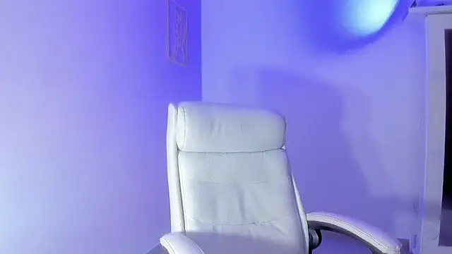 Snapshot of Ethan_mullers chatting on February 4, 2025, 10:24 pm Ethan mullers online show from February 4, 2025, 10:24 pm