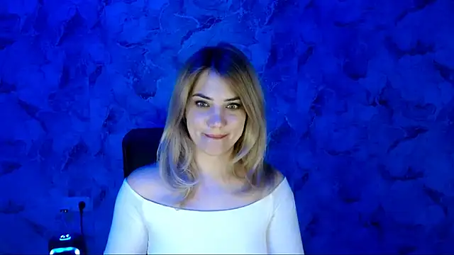 Snapshot of nika_gold1 chatting on March 26, 2026, 7:41 pm nika gold1 online show from March 26, 2026, 7:41 pm