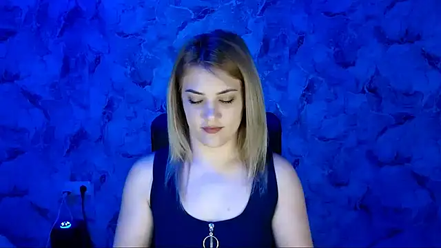 nika gold1 online show from May 11, 2026, 3:07 pm