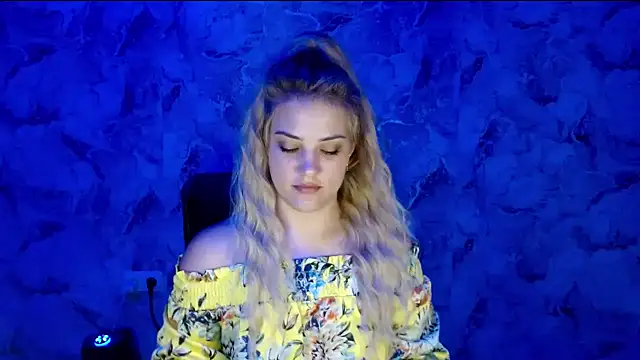 nika gold1 online show from June 15, 2026, 2:52 pm