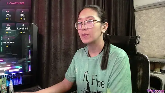 Brightssmiles online show from October 31, 2025, 11:00 am