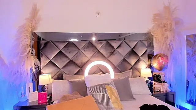 Snapshot of sofhiaa_adaams chatting on October 8, 2025, 11:02 pm sofhiaa adaams online show from October 8, 2025, 11:02 pm