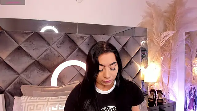 Snapshot of sofhiaa_adaams chatting on October 17, 2025, 10:12 pm sofhiaa adaams online show from October 17, 2025, 10:12 pm