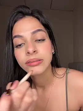 violetta-brown1 online show from November 9, 2025, 3:38 am